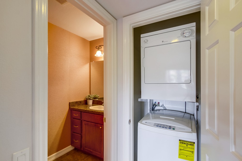 Virtual tour photo 31 of 34 for 15287 Maturin Dr #85