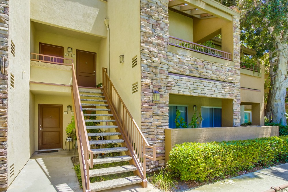 Virtual tour photo 5 of 30 for 15293 Maturin Dr