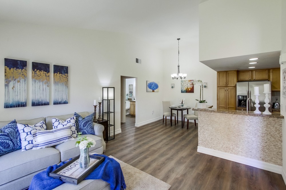 Virtual tour photo 6 of 30 for 15293 Maturin Dr