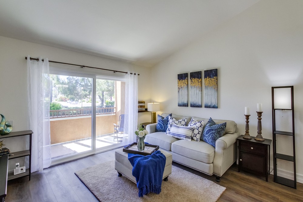 Virtual tour photo 8 of 30 for 15293 Maturin Dr