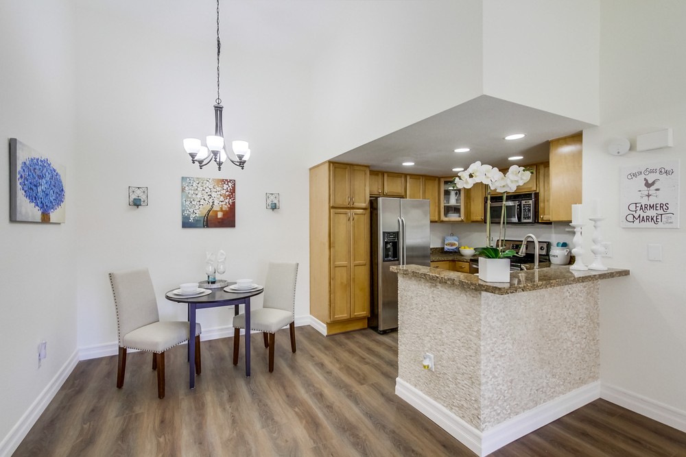 Virtual tour photo 12 of 30 for 15293 Maturin Dr