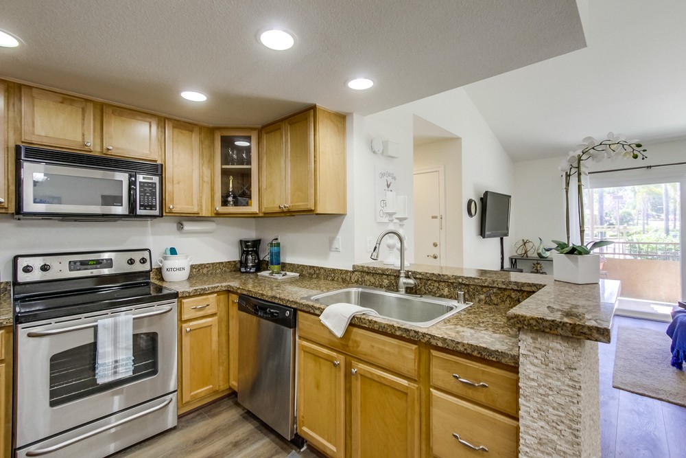 Virtual tour photo 15 of 30 for 15293 Maturin Dr
