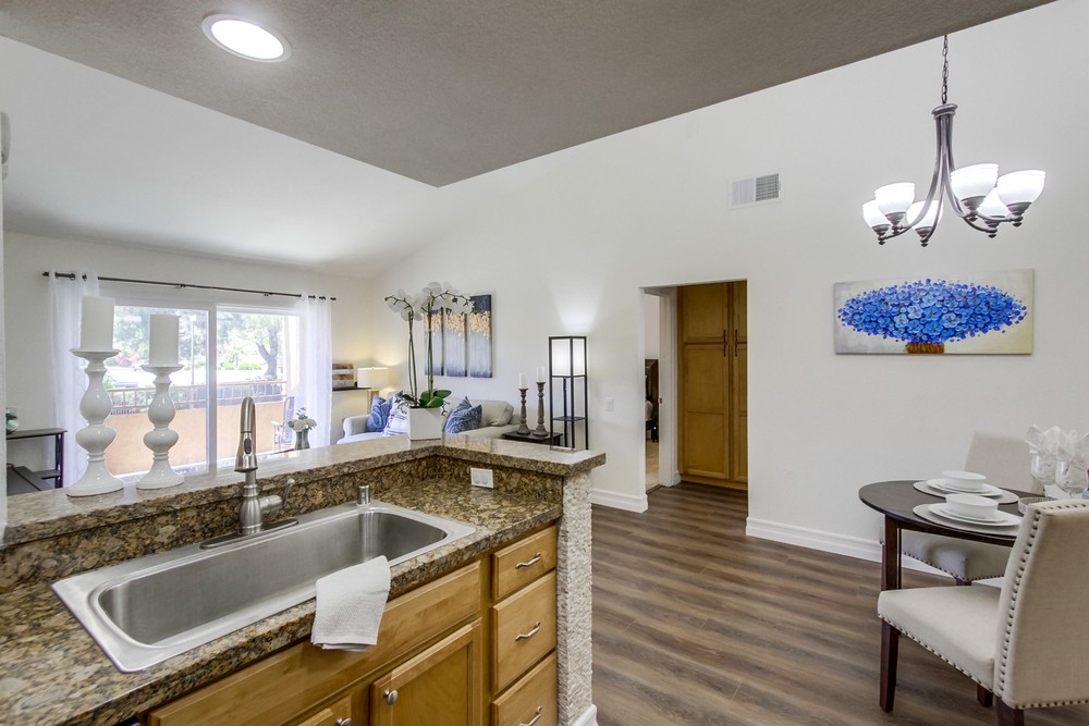 Virtual tour photo 16 of 30 for 15293 Maturin Dr