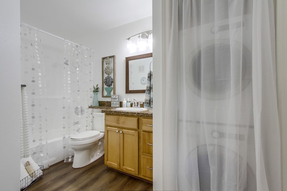 Virtual tour photo 21 of 30 for 15293 Maturin Dr