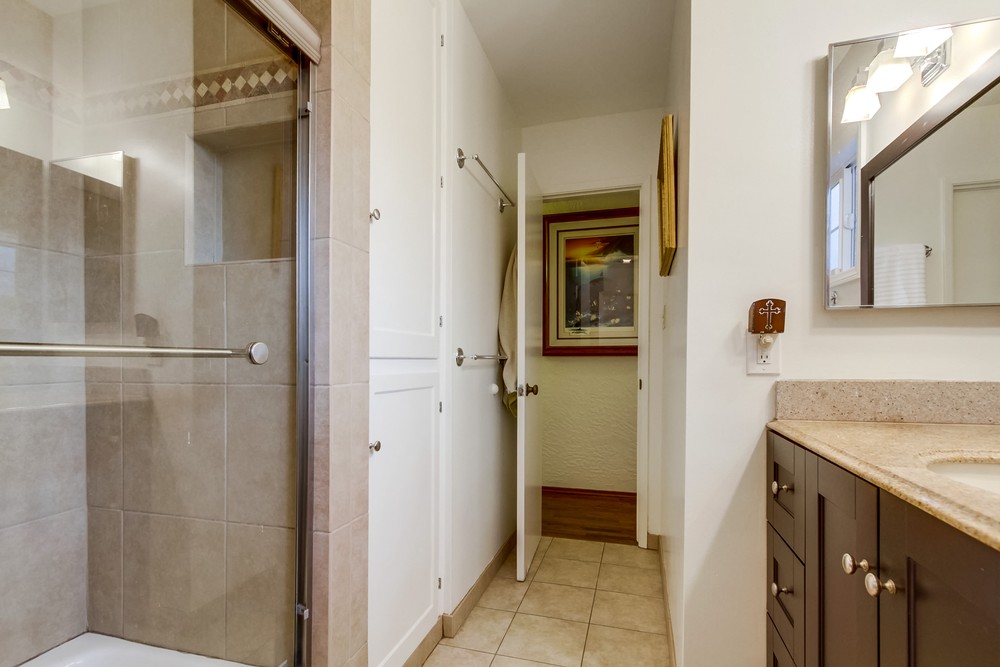 Virtual tour photo 25 of 38 for 1531 Goldfield St