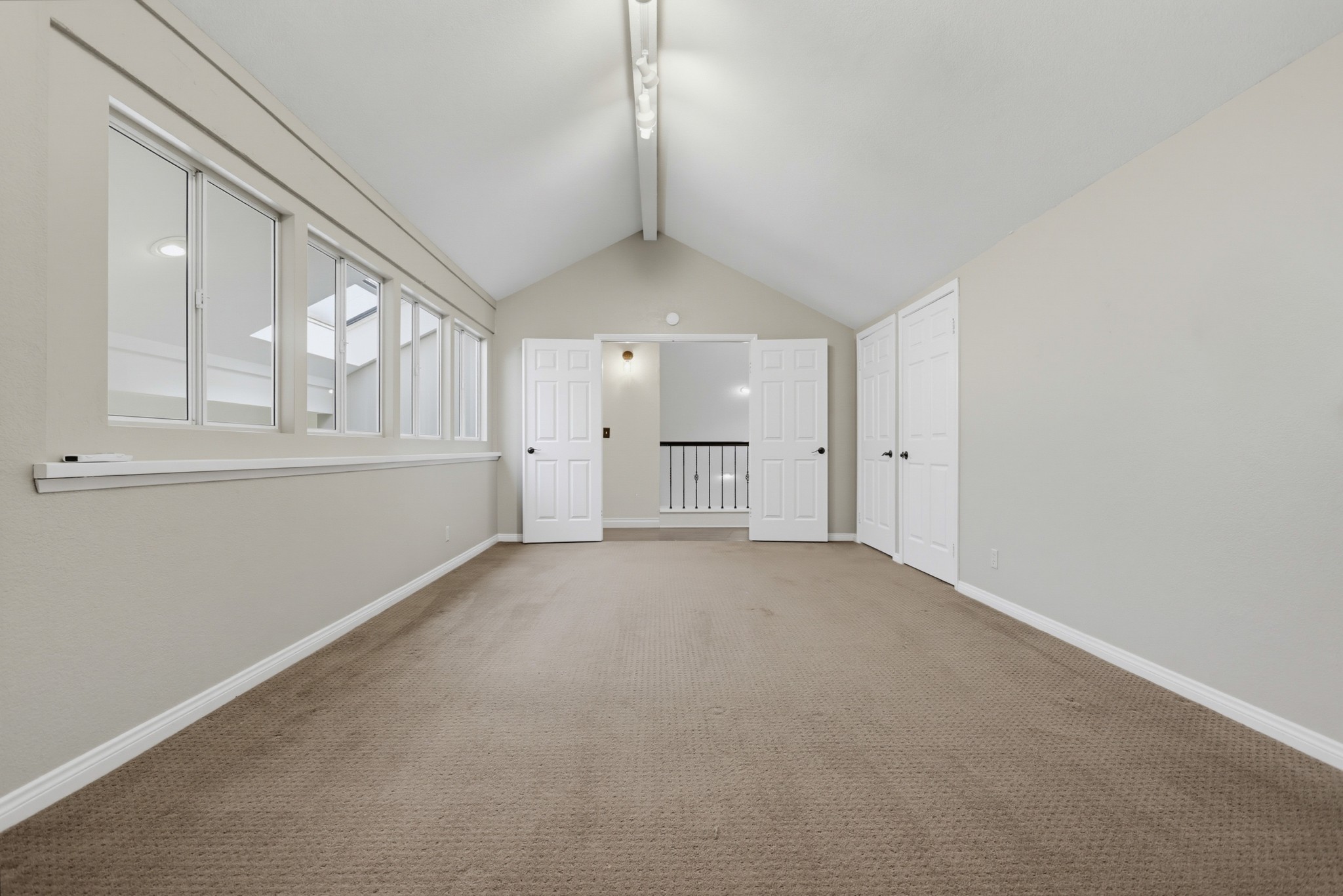 Virtual tour photo 26 of 52 for 15311 Crestview Ct