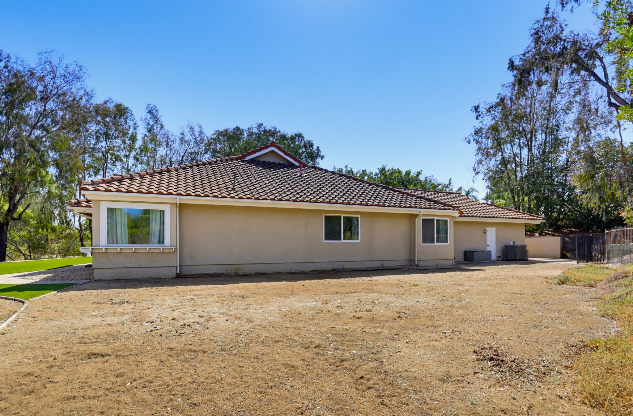 Virtual tour photo 49 of 52 for 15311 Crestview Ct