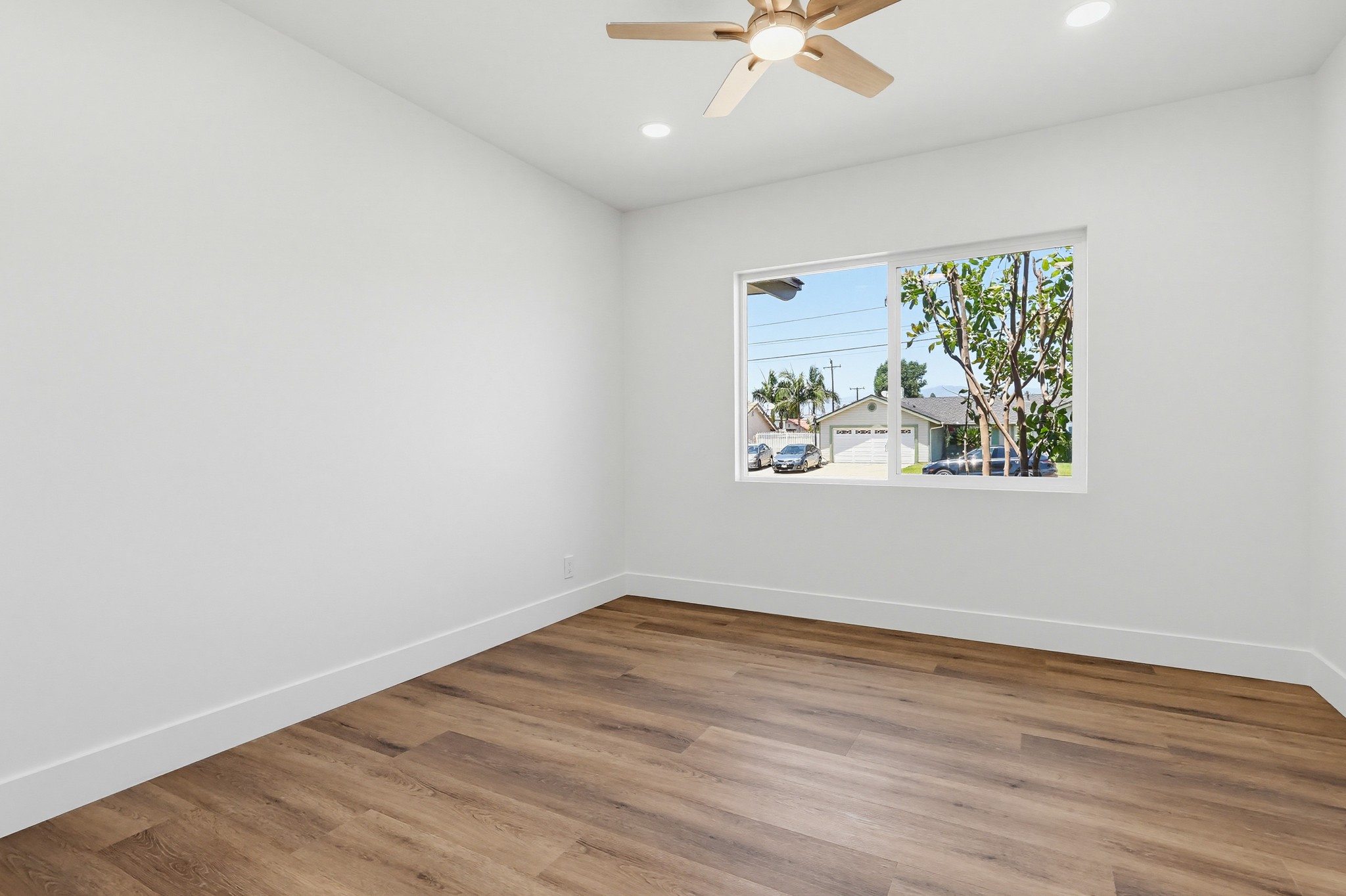 Virtual tour photo 62 of 130 for 1532 E Old Badillo St