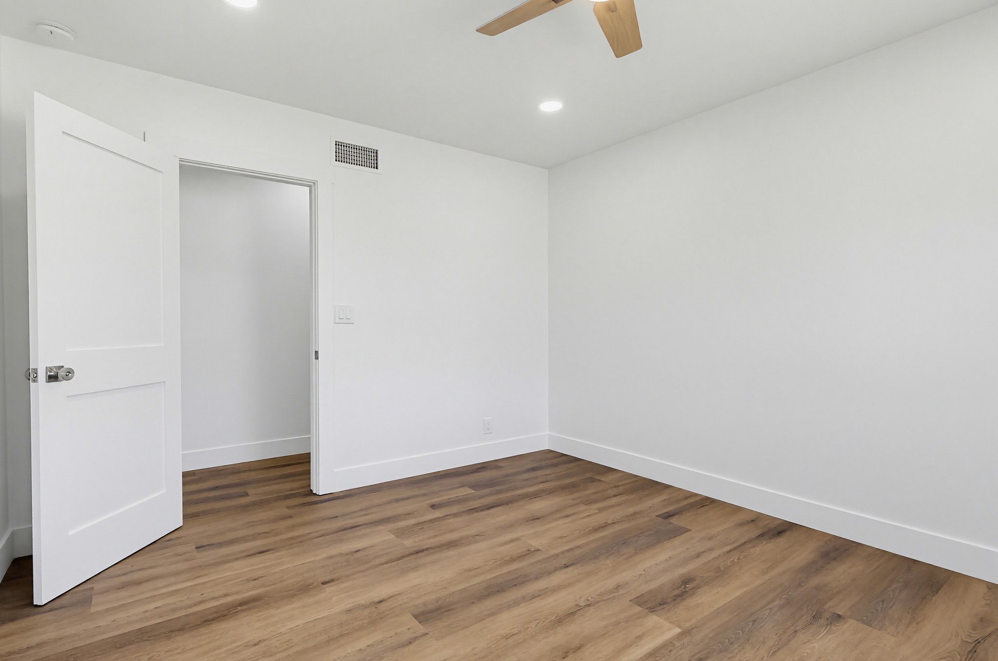 Virtual tour photo 65 of 130 for 1532 E Old Badillo St