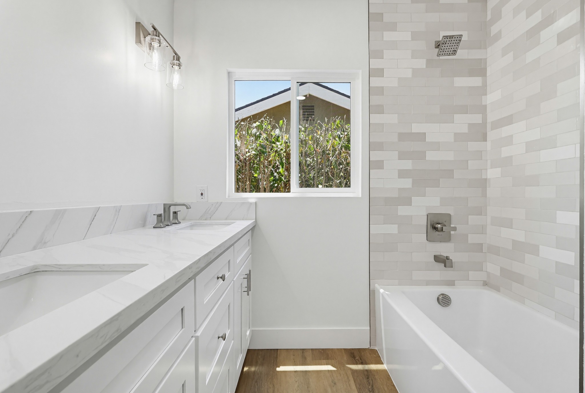 Virtual tour photo 73 of 130 for 1532 E Old Badillo St
