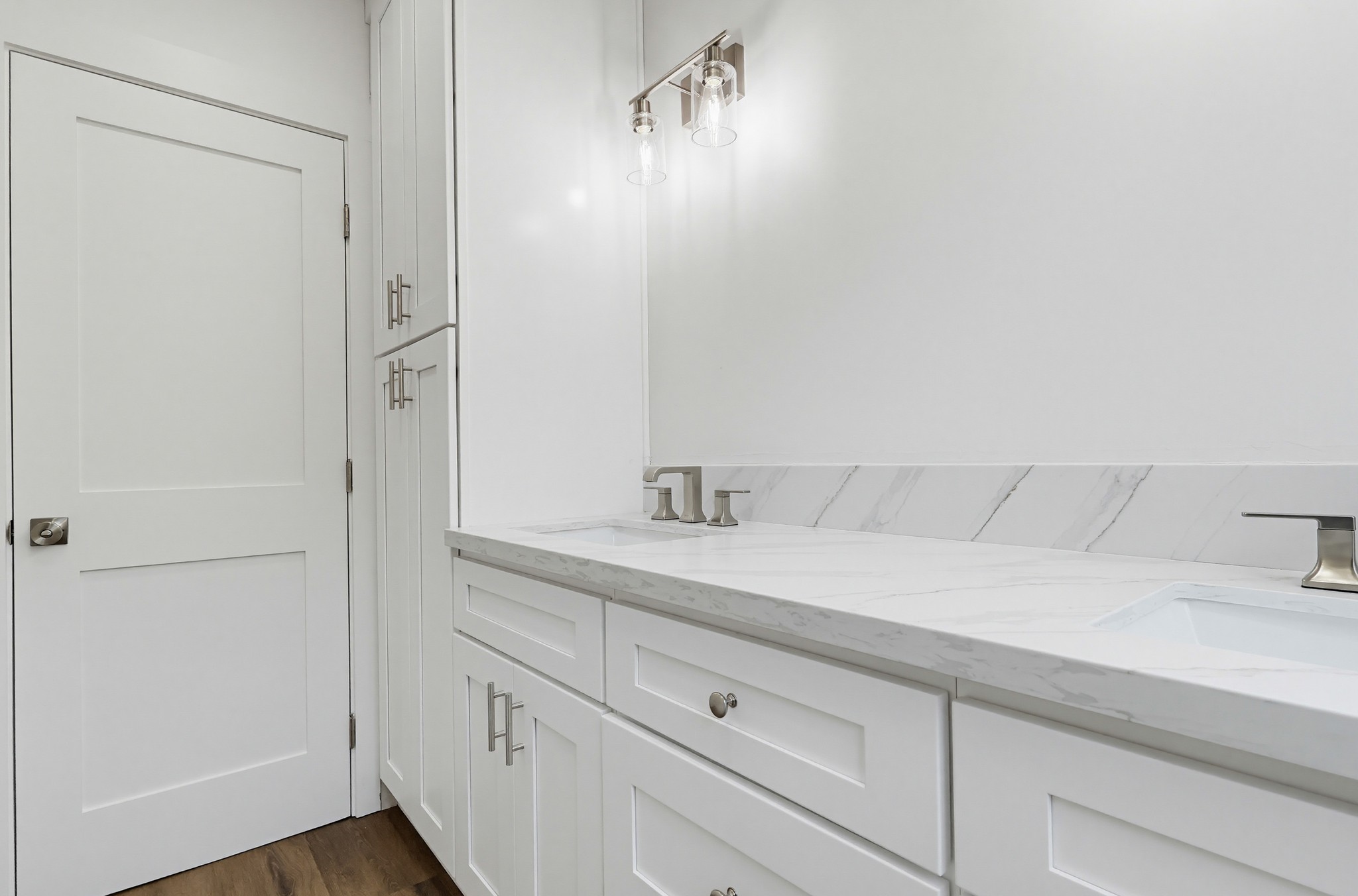 Virtual tour photo 76 of 130 for 1532 E Old Badillo St