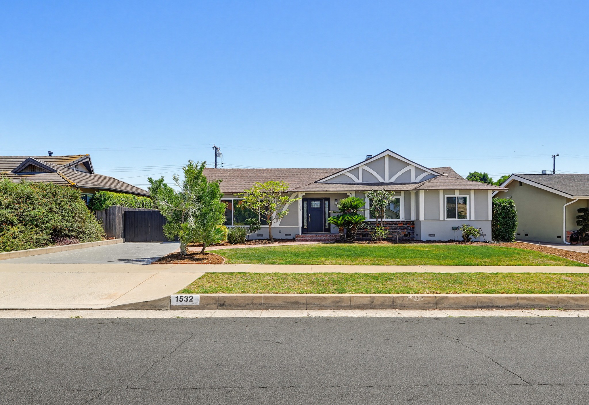 Virtual tour photo 129 of 130 for 1532 E Old Badillo St