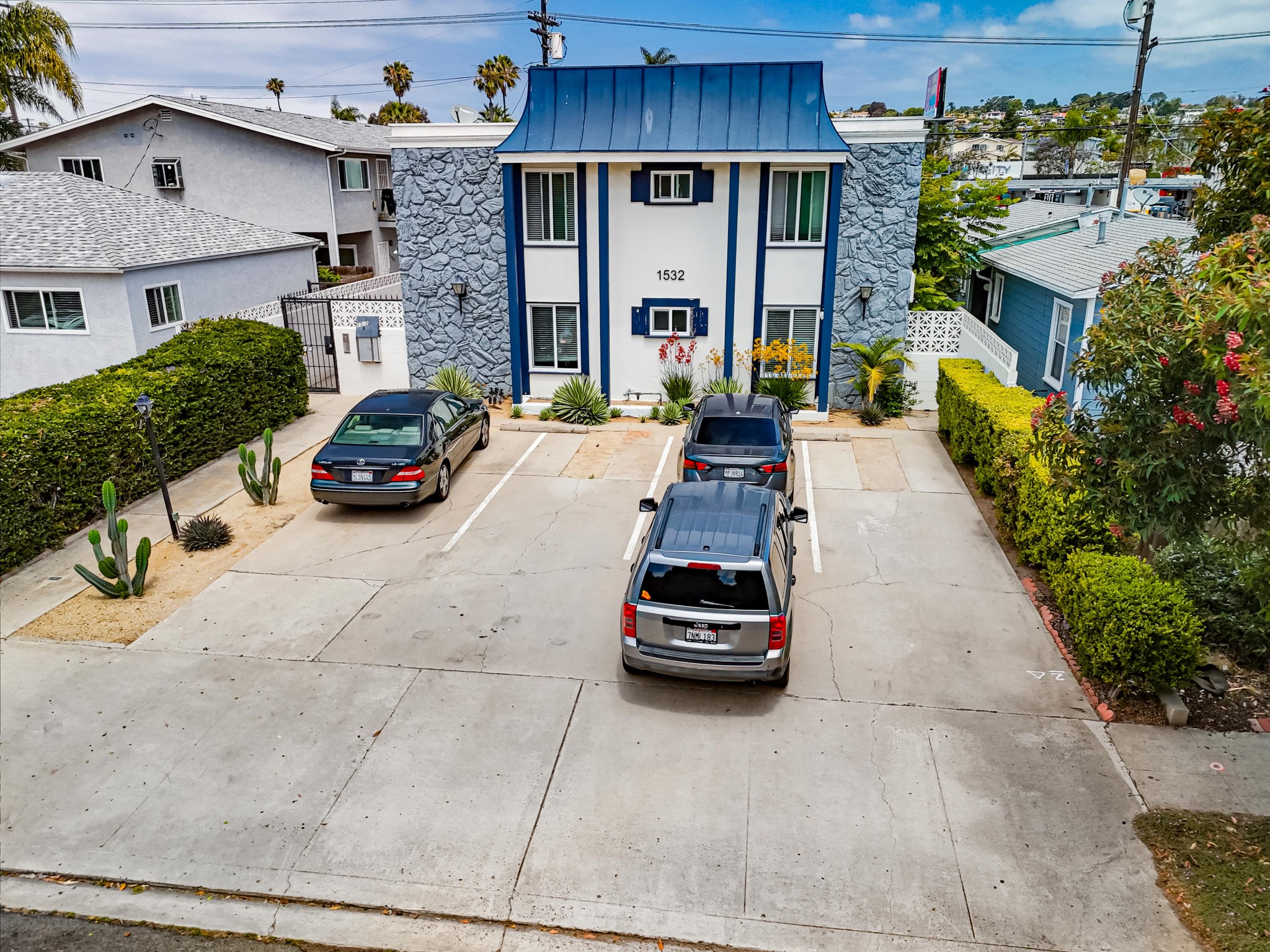 Virtual tour photo 7 of 39 for 1532 Hornblend St