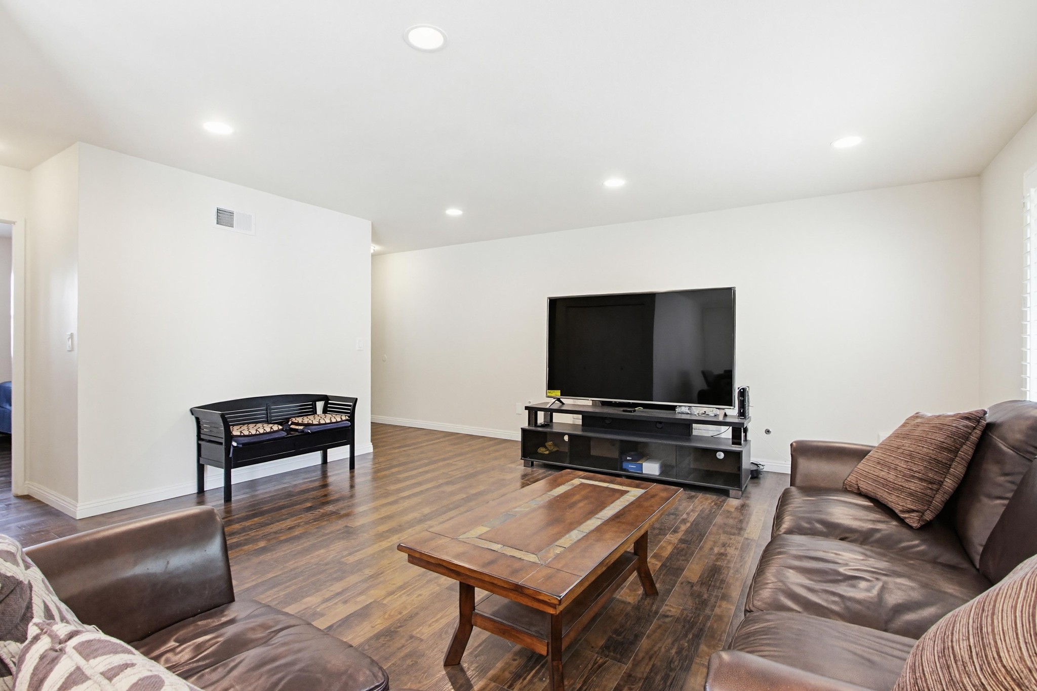 Virtual tour photo 10 of 41 for 15328 Andorra Way