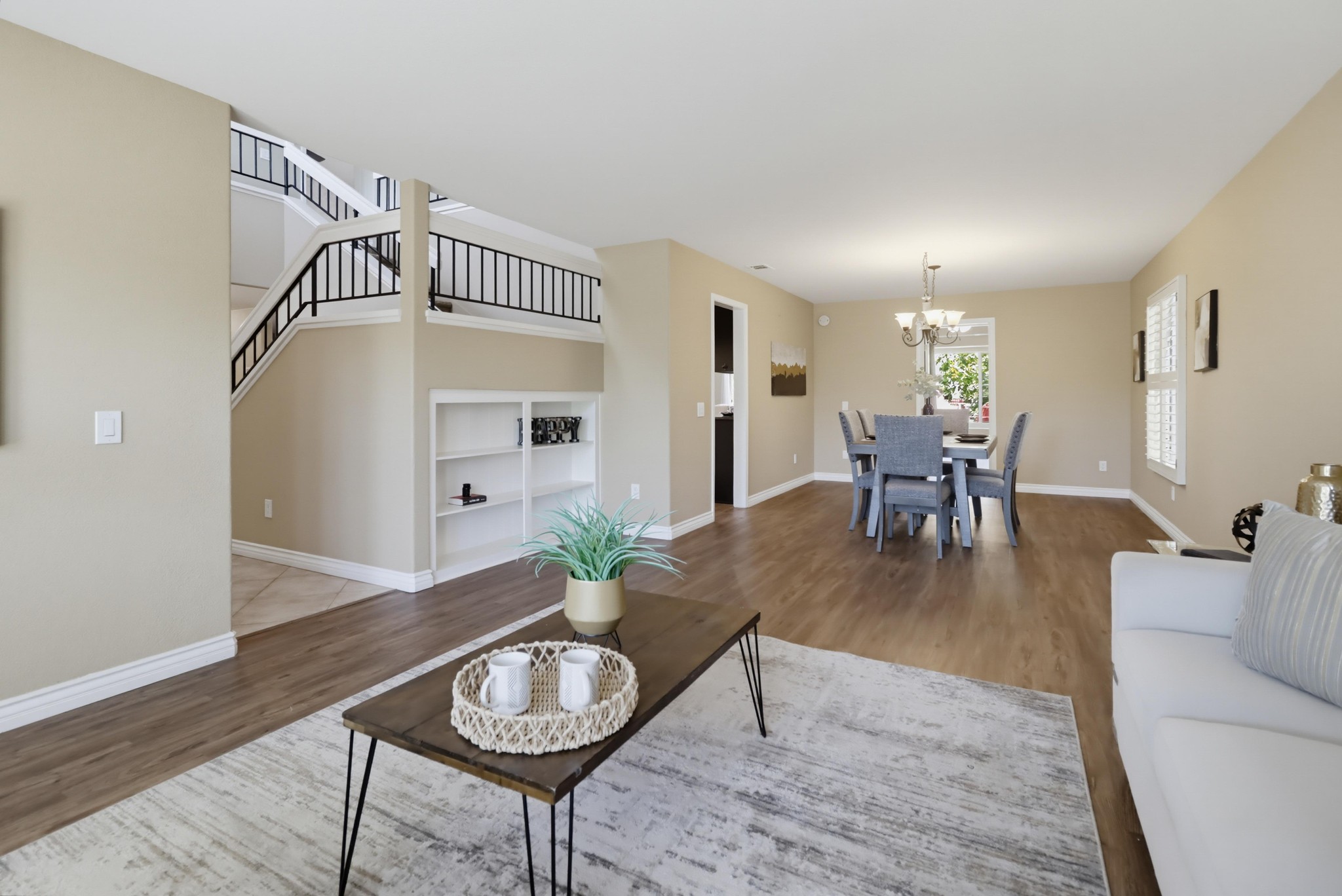 Virtual tour photo 11 of 104 for 1533 Via Hacienda
