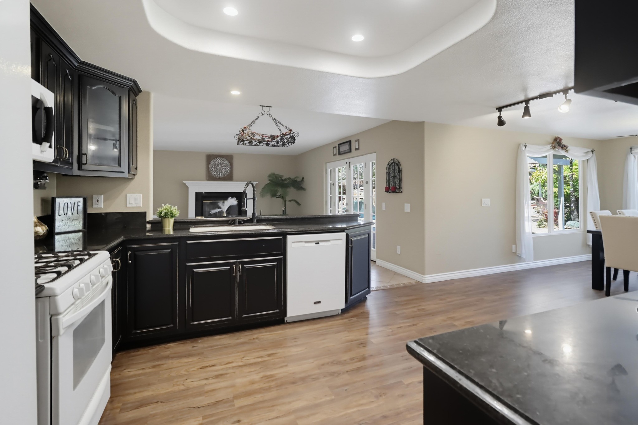 Virtual tour photo 19 of 104 for 1533 Via Hacienda