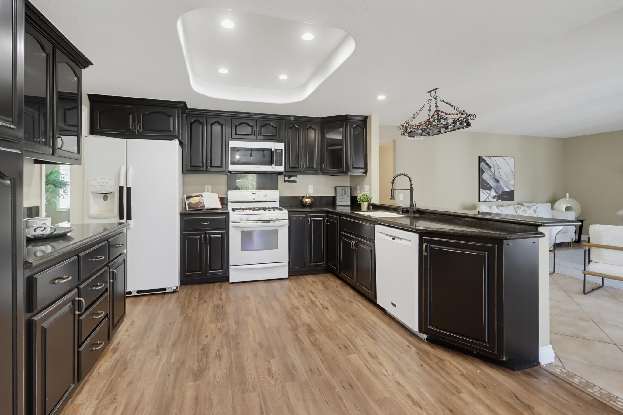 Virtual tour photo 21 of 104 for 1533 Via Hacienda