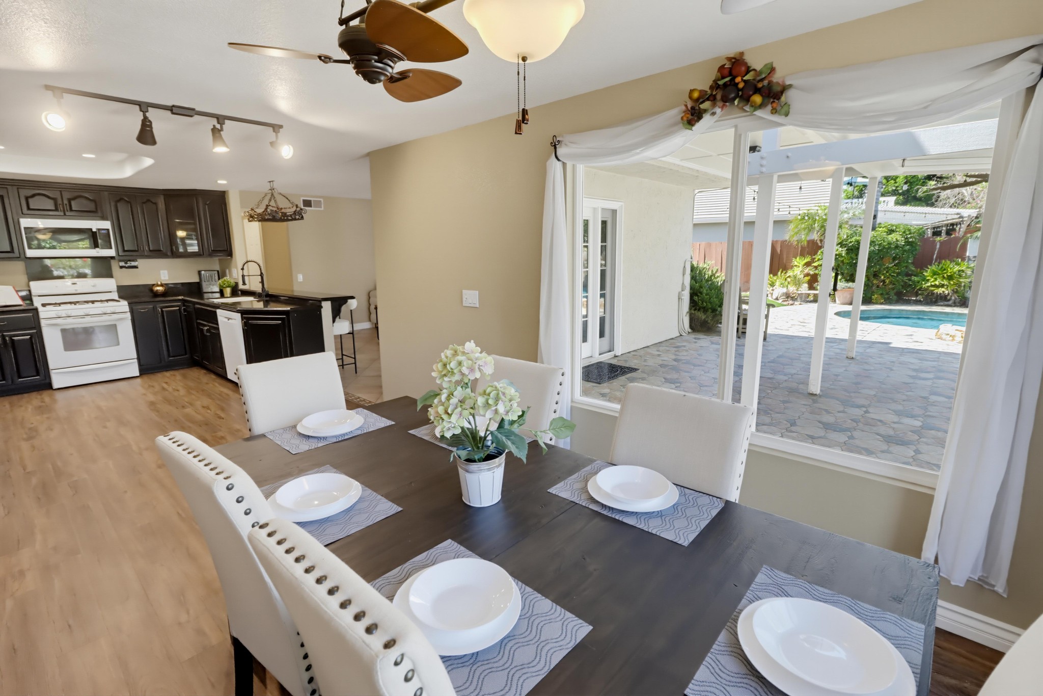 Virtual tour photo 24 of 104 for 1533 Via Hacienda