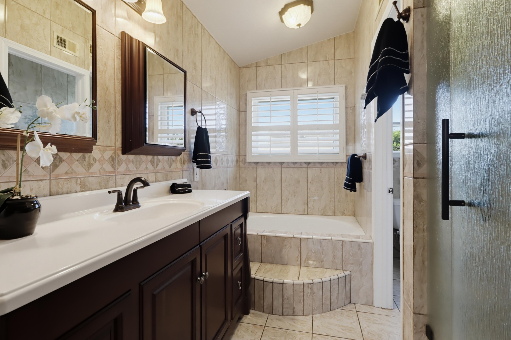 Virtual tour photo 43 of 104 for 1533 Via Hacienda