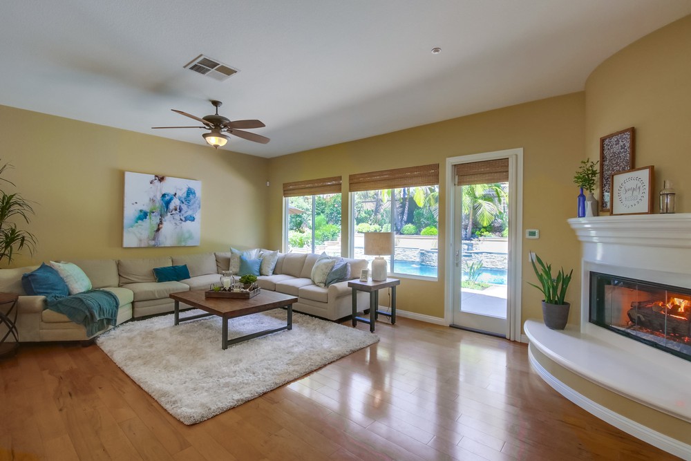 Virtual tour photo 12 of 77 for 15346 Palomino Mesa Rd