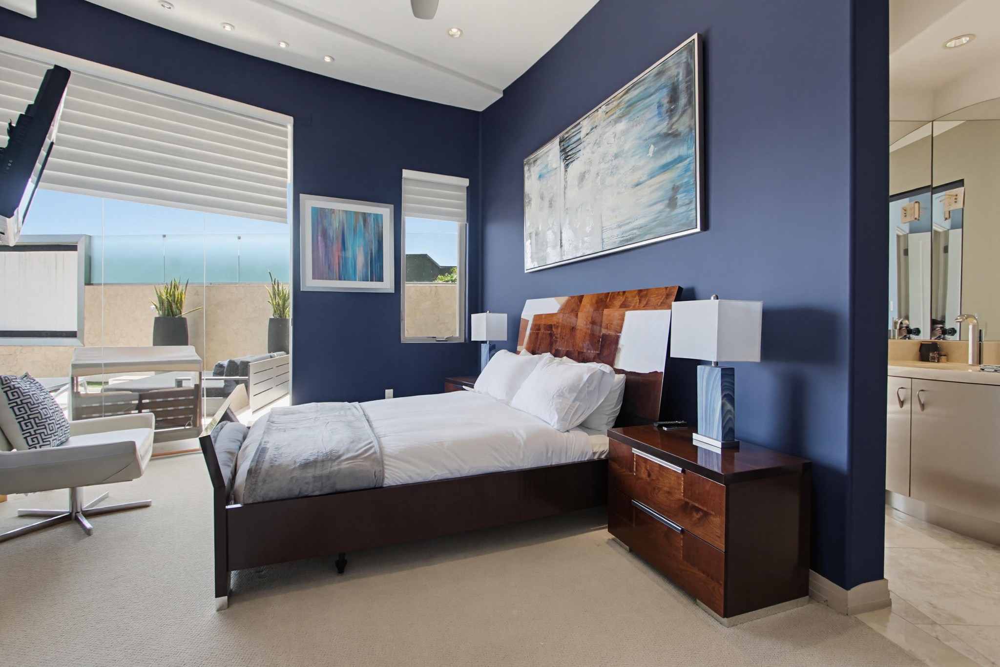 Virtual tour photo 50 of 98 for 1535 Loring St