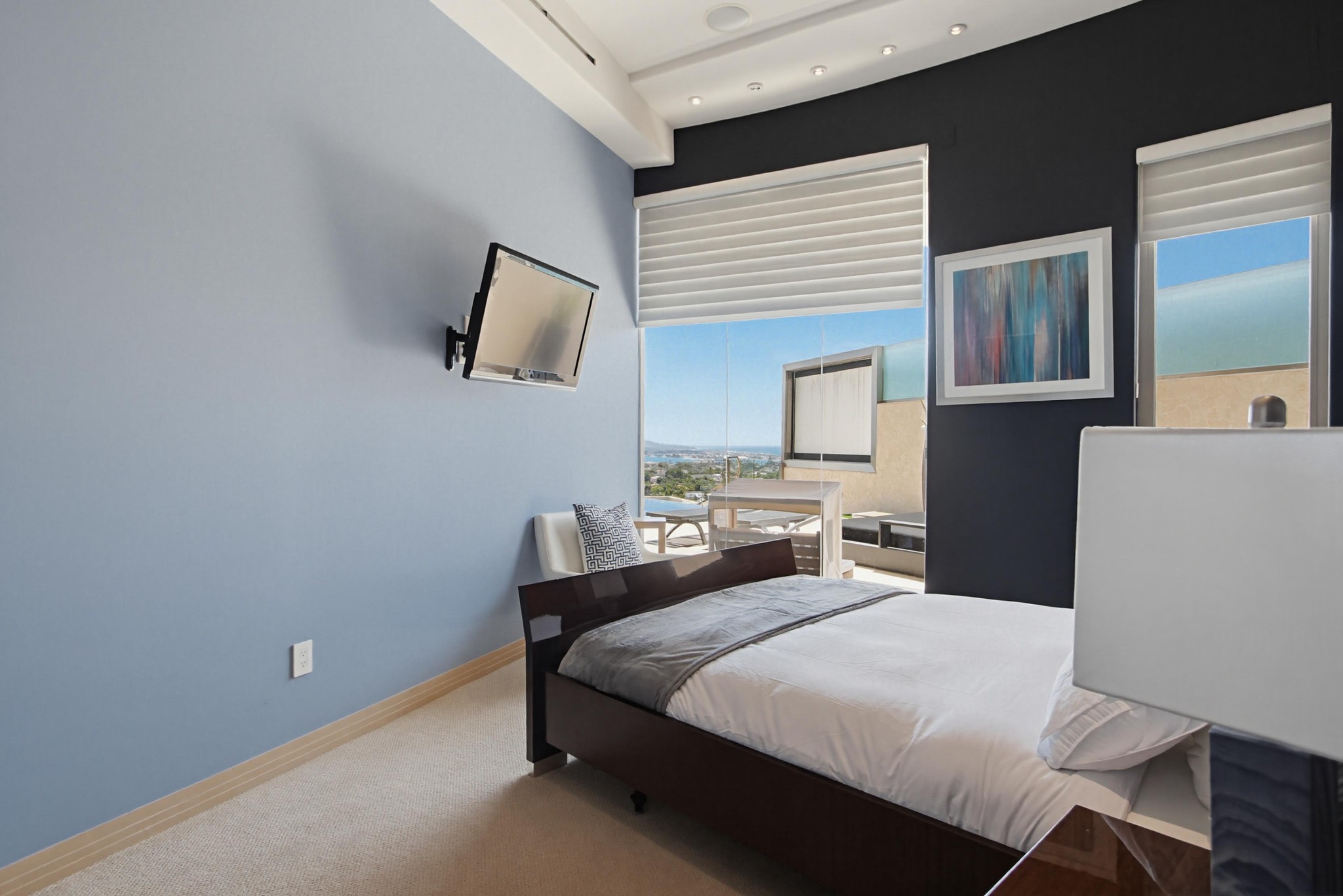 Virtual tour photo 51 of 98 for 1535 Loring St