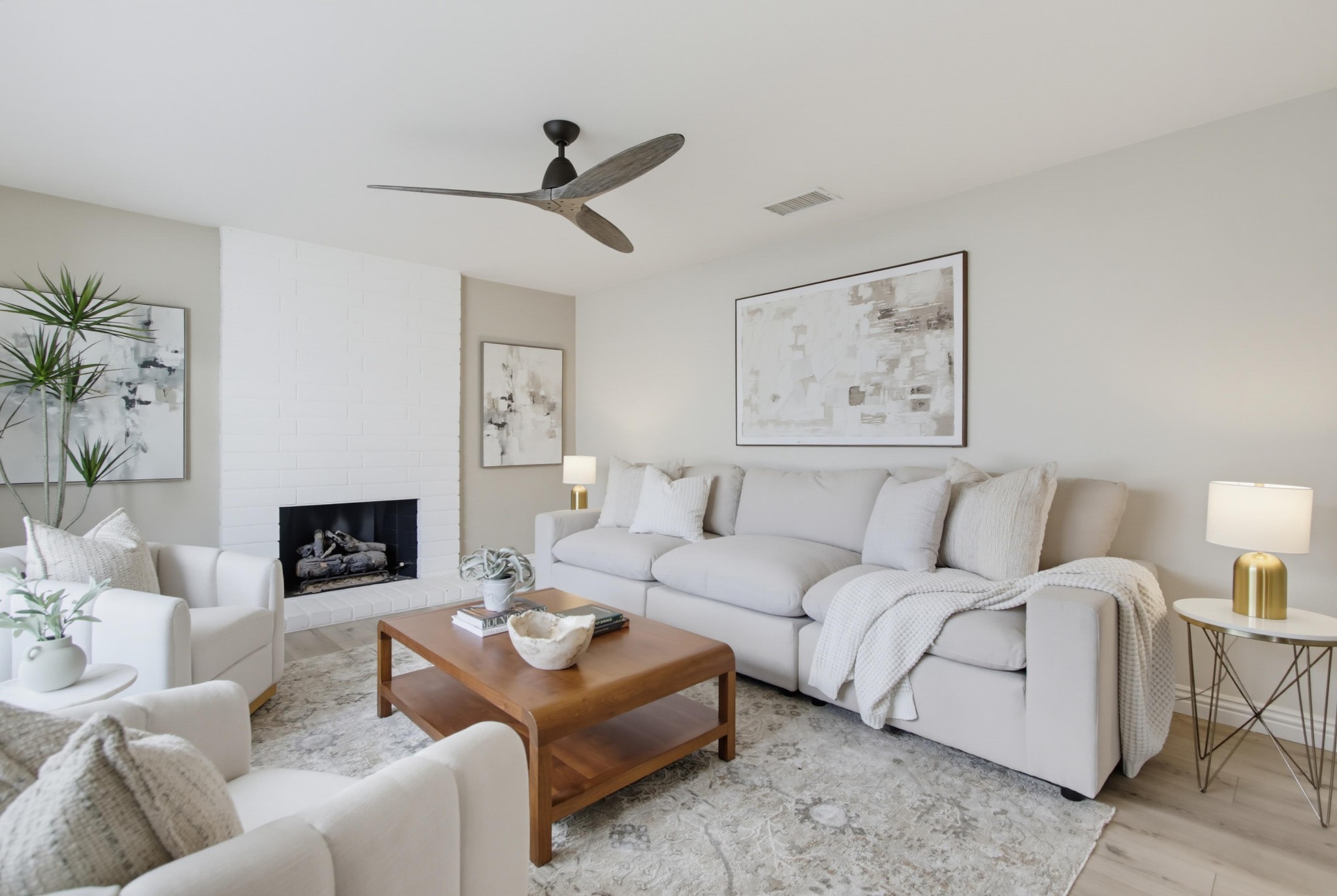 Virtual tour photo 6 of 49 for 15356 Via Sansal