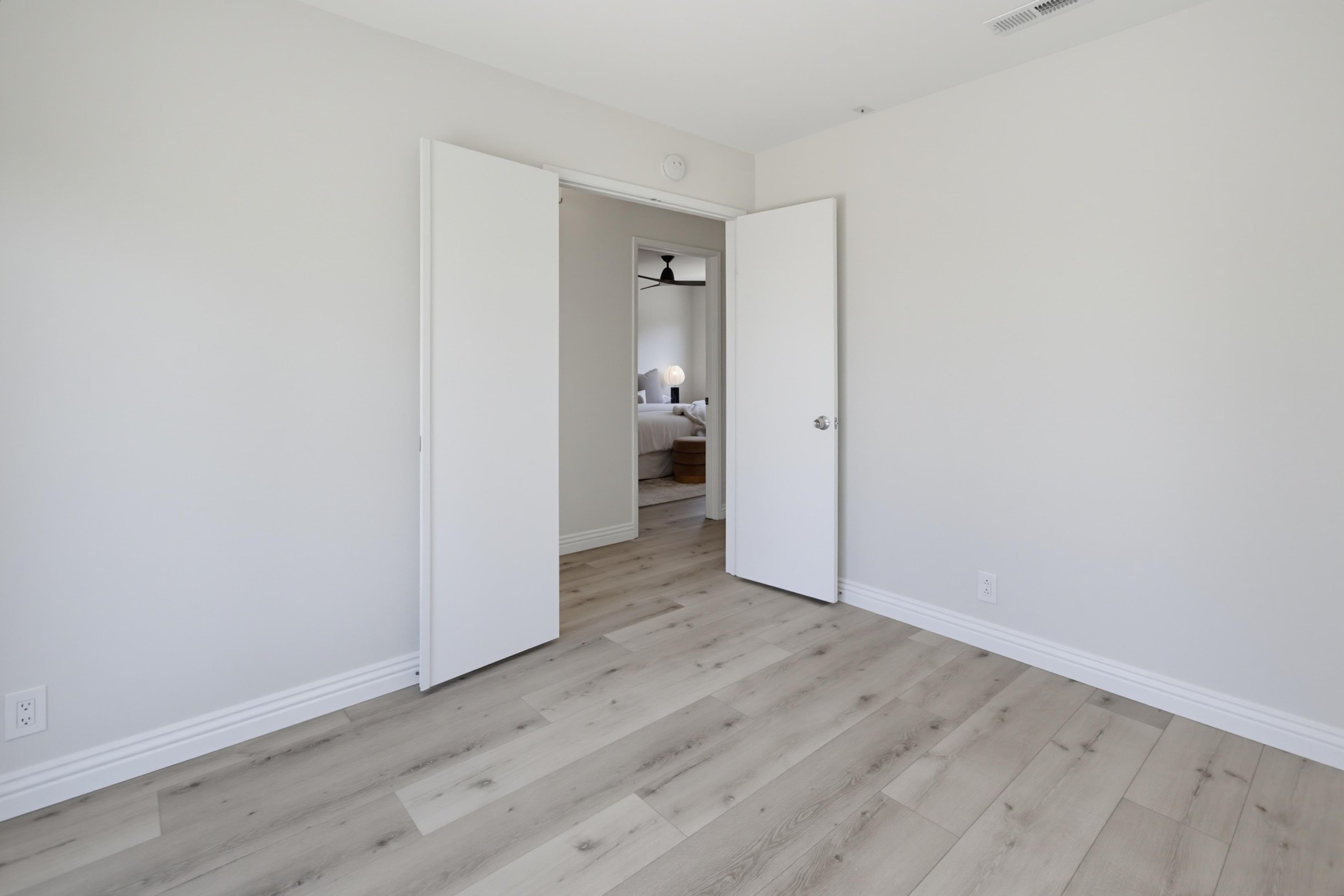 Virtual tour photo 19 of 49 for 15356 Via Sansal