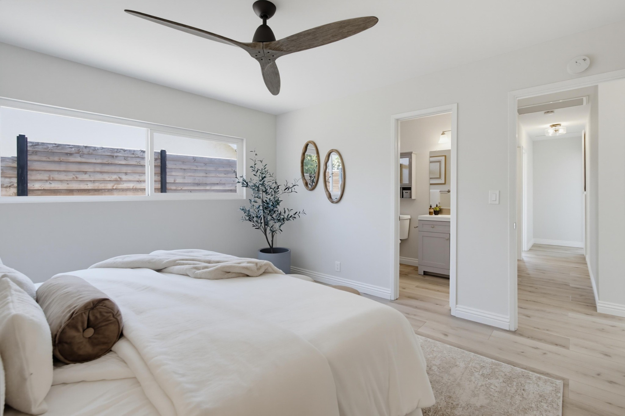 Virtual tour photo 21 of 49 for 15356 Via Sansal