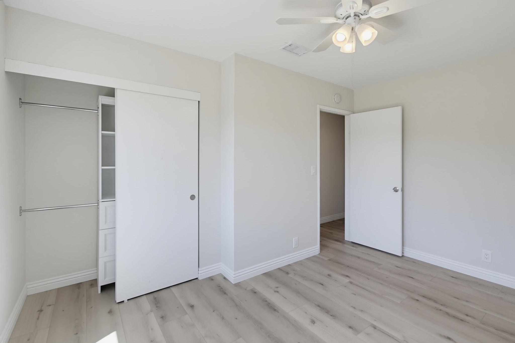 Virtual tour photo 30 of 49 for 15356 Via Sansal