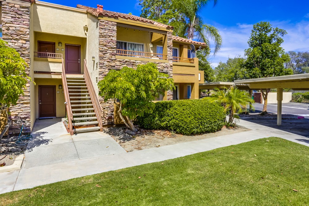 Virtual tour photo 1 of 30 for 15357 Maturin Dr