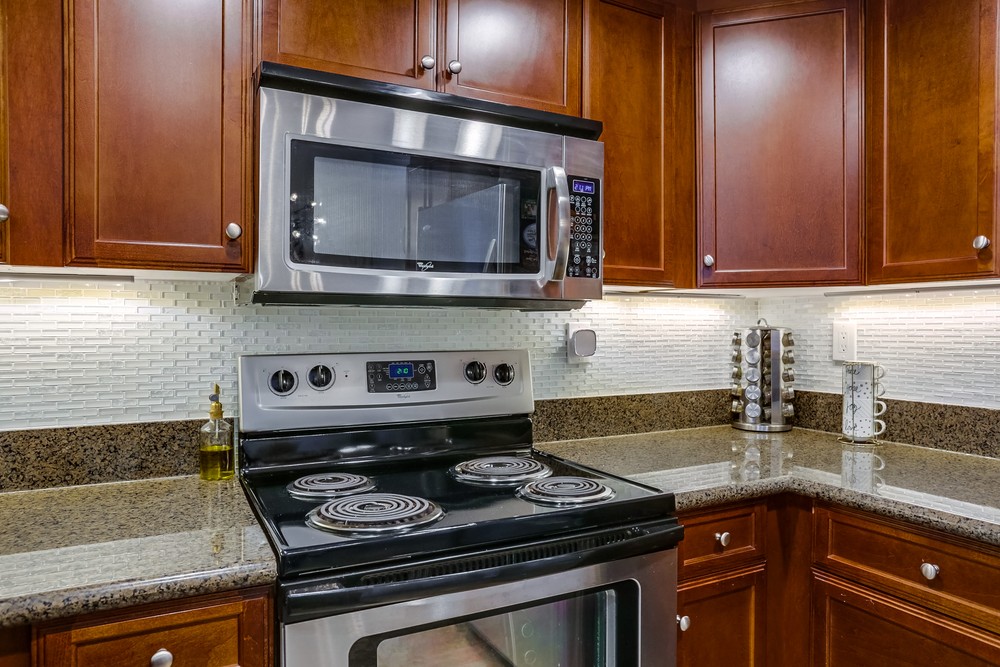 Virtual tour photo 13 of 30 for 15357 Maturin Dr