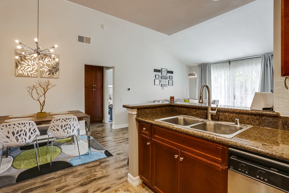 Virtual tour photo 14 of 30 for 15357 Maturin Dr