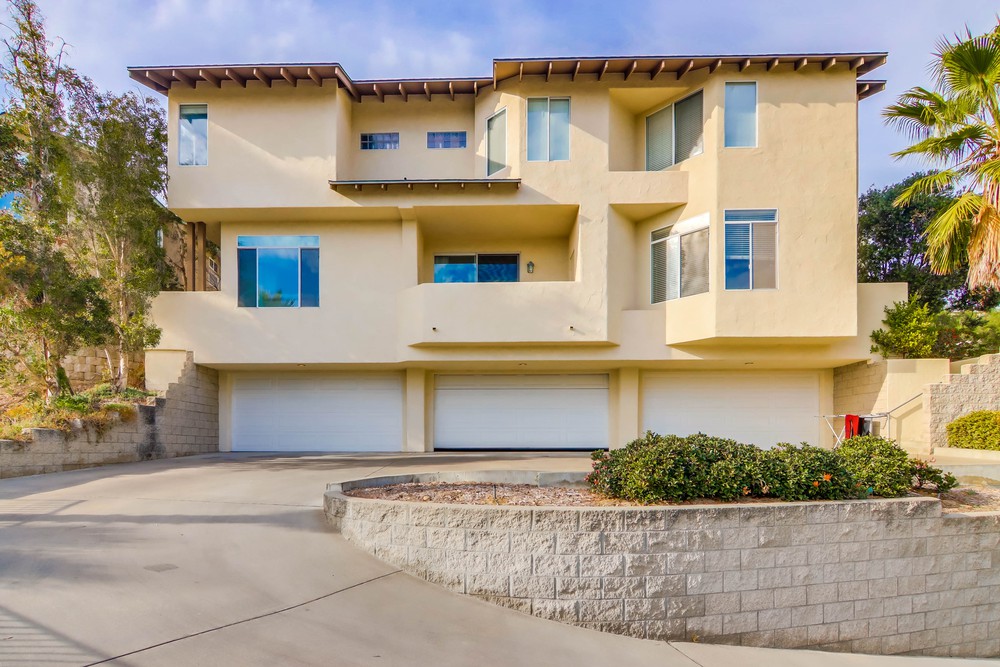 Virtual tour photo 5 of 48 for 1536 Glenwood Dr