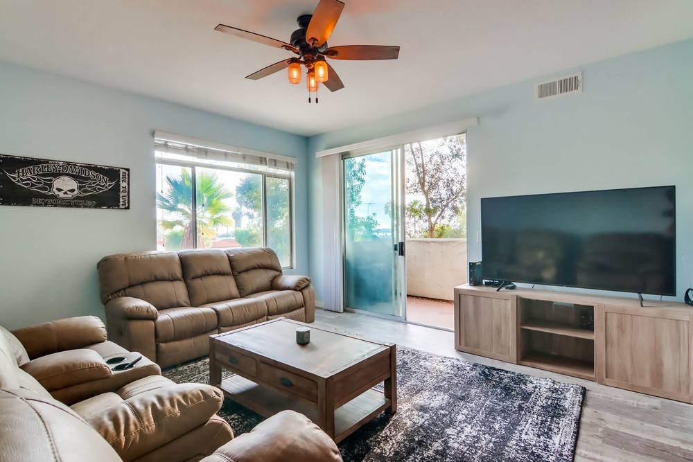 Virtual tour photo 10 of 48 for 1536 Glenwood Dr