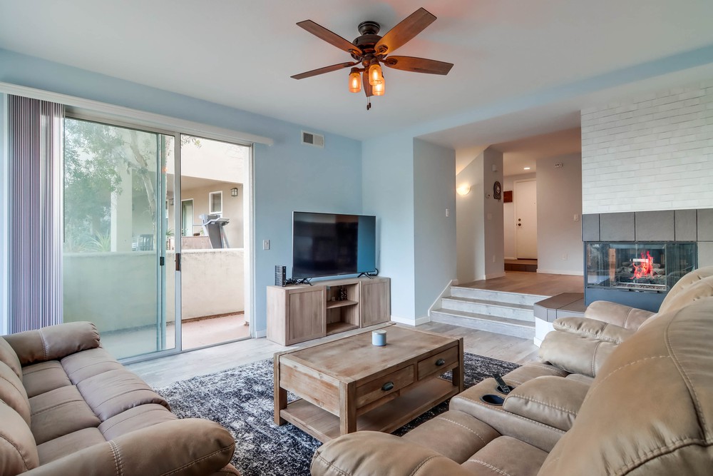 Virtual tour photo 11 of 48 for 1536 Glenwood Dr