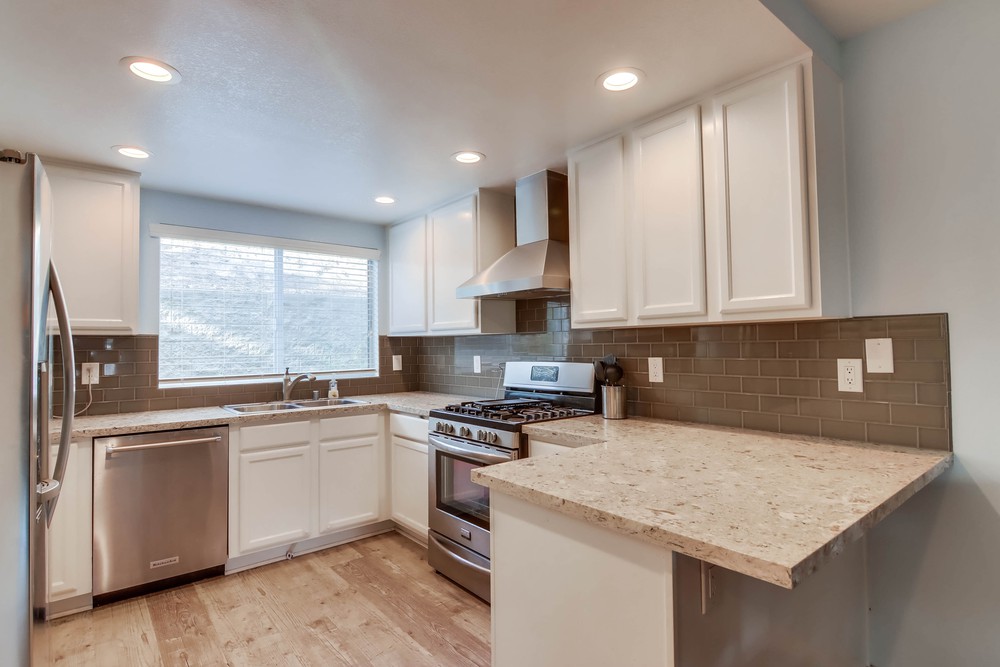 Virtual tour photo 20 of 48 for 1536 Glenwood Dr