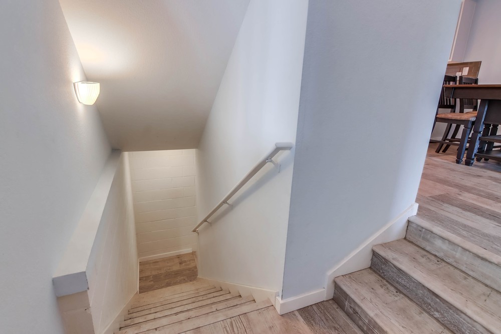 Virtual tour photo 30 of 48 for 1536 Glenwood Dr