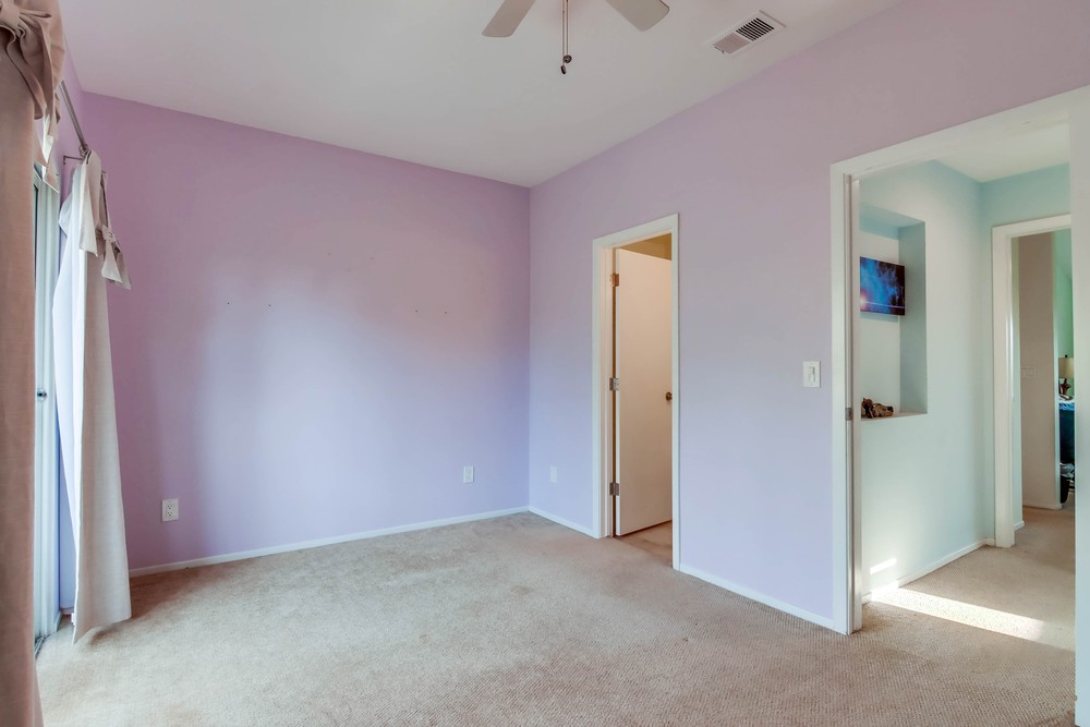 Virtual tour photo 34 of 48 for 1536 Glenwood Dr