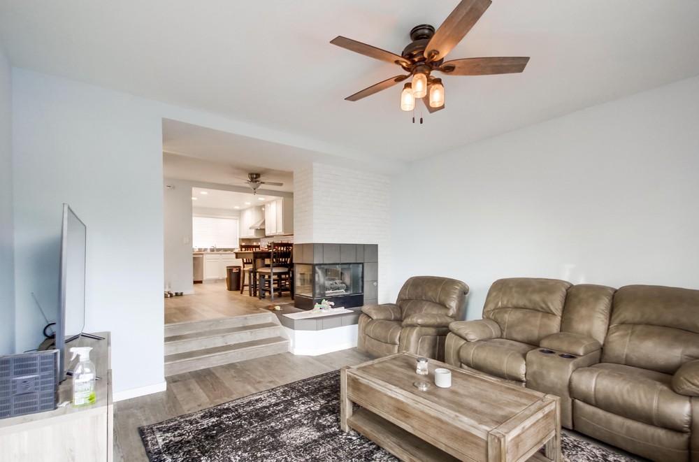 Virtual tour photo 15 of 48 for 1536 Glenwood Dr