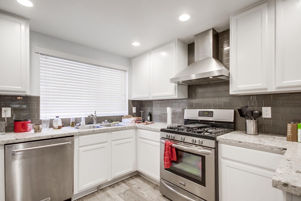 Virtual tour photo 22 of 48 for 1536 Glenwood Dr