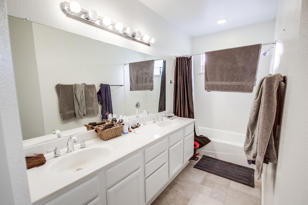 Virtual tour photo 31 of 48 for 1536 Glenwood Dr