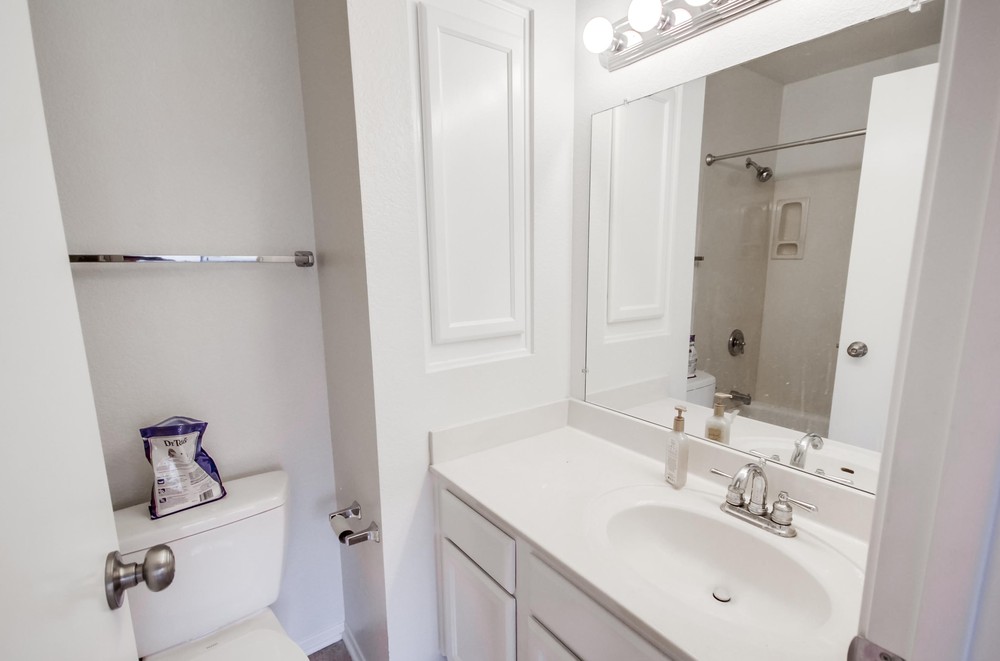 Virtual tour photo 36 of 48 for 1536 Glenwood Dr