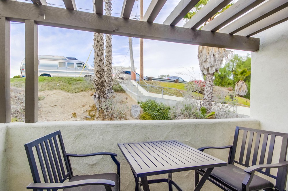 Virtual tour photo 40 of 48 for 1536 Glenwood Dr