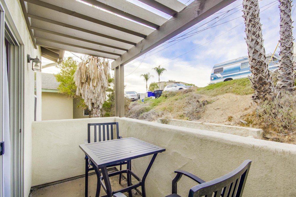 Virtual tour photo 42 of 48 for 1536 Glenwood Dr