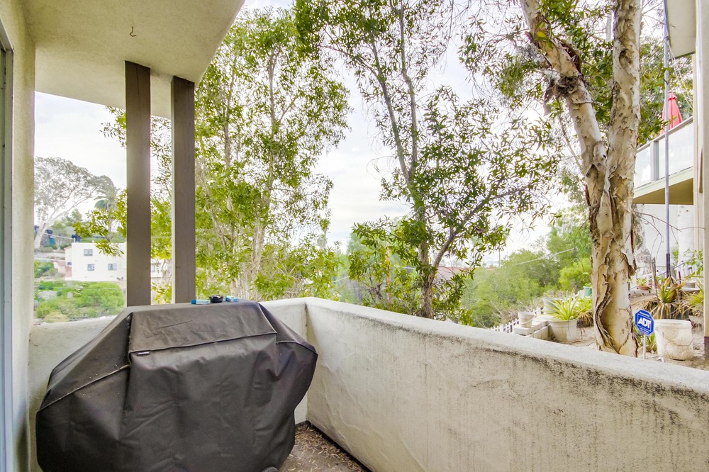 Virtual tour photo 44 of 48 for 1536 Glenwood Dr