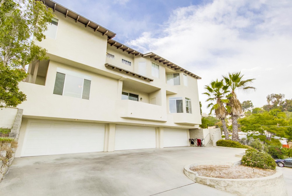 Virtual tour photo 49 of 48 for 1536 Glenwood Dr