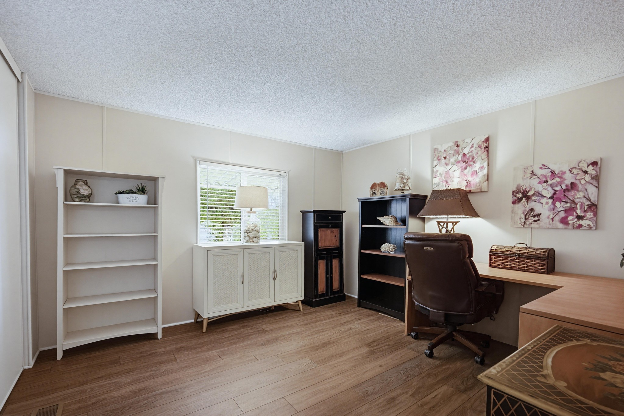 Virtual tour photo 32 of 39 for 1536 S State St Spc 159