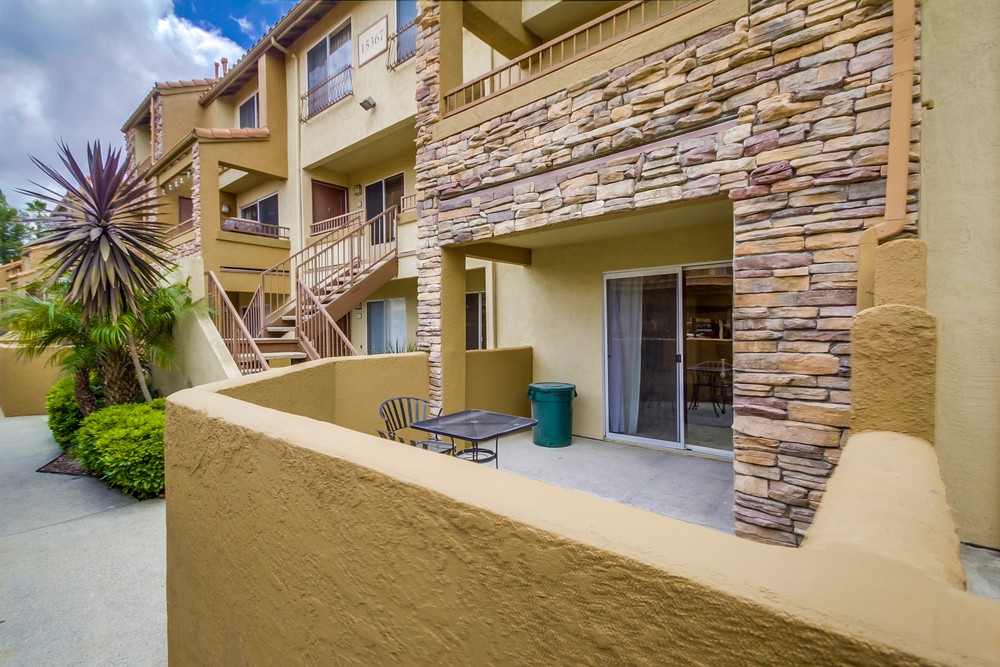Virtual tour photo 4 of 38 for 15367 Maturin Dr #164