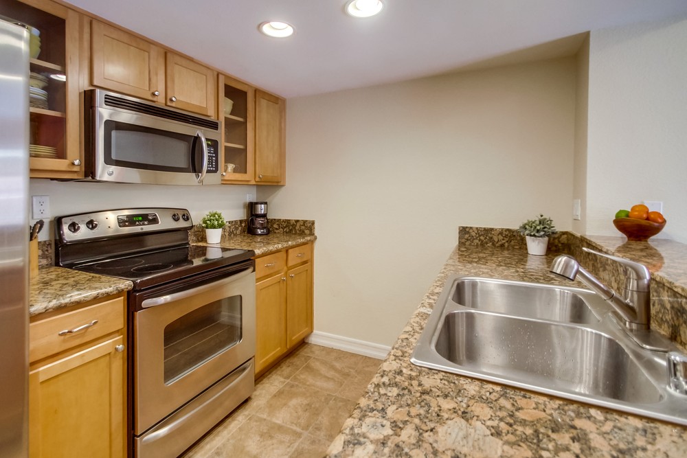 Virtual tour photo 15 of 38 for 15367 Maturin Dr #164